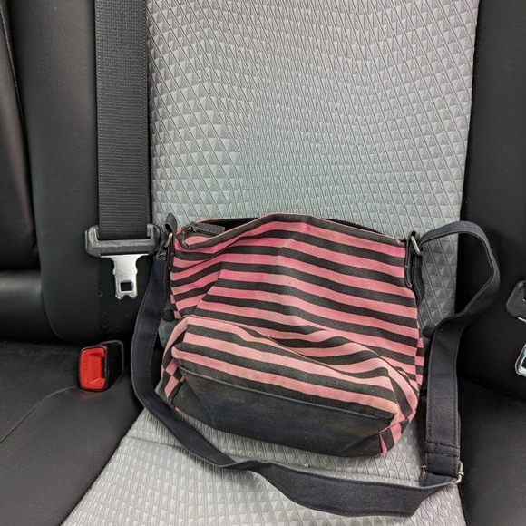 hello kitty purse - Picture 7 of 8